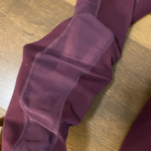 EUC Fabletics Powerhold Deep Purple Leggings and Capri Two Pairs - Picture 10 of 10